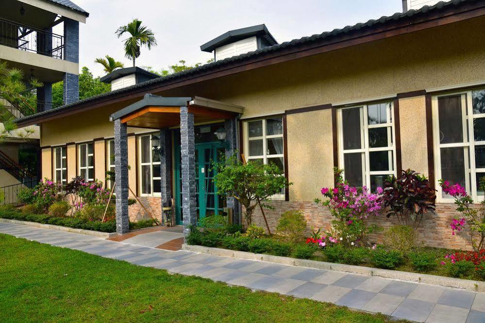 Champs Yazuh B&B Чичи Экстерьер фото